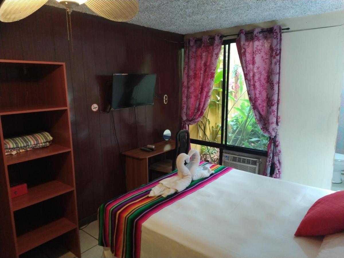 Hotel Antiguo Antiguo Cuscatlán Eksteriør billede