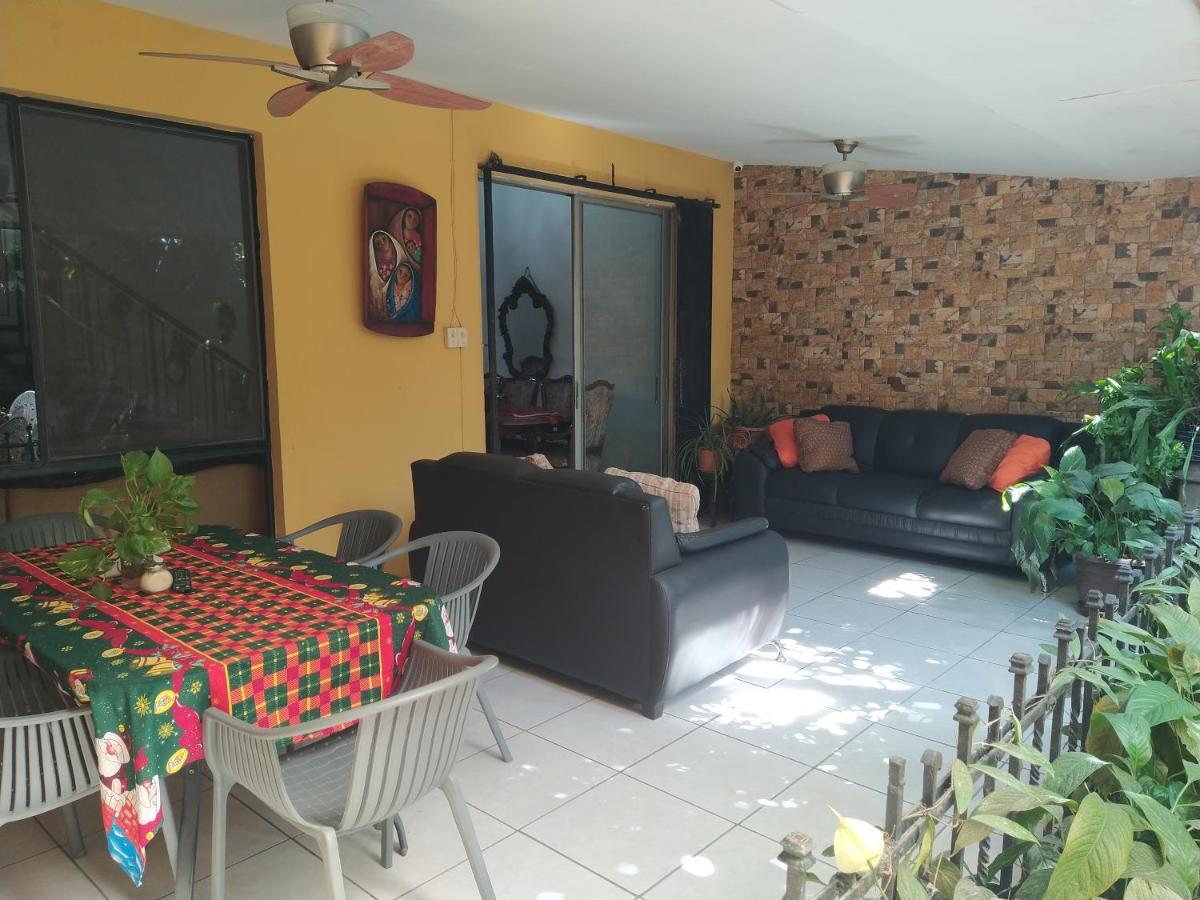 Hotel Antiguo Antiguo Cuscatlán Eksteriør billede