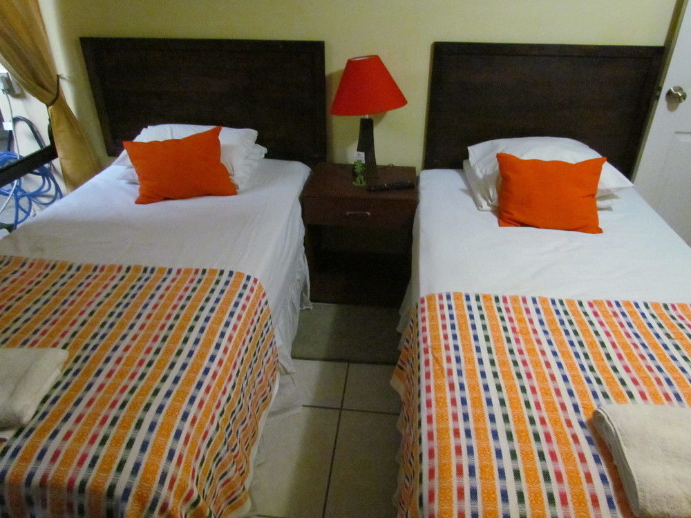 Hotel Antiguo Antiguo Cuscatlán Eksteriør billede